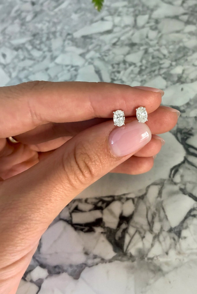 The Oval Diamond Earrings